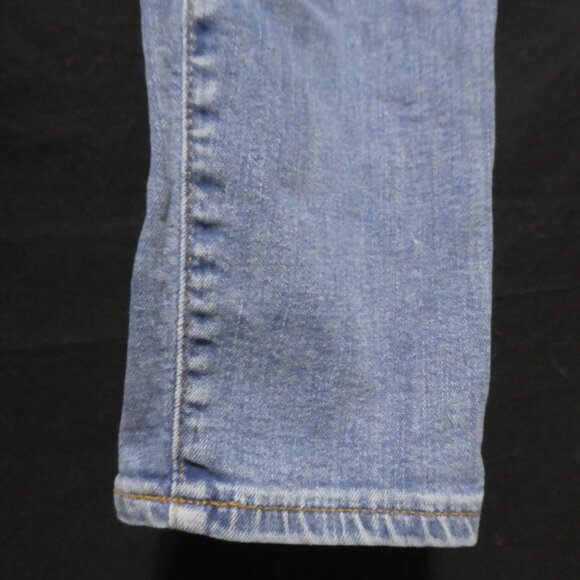 GAP DENIM | 30 regular | Medium Destroy | Faded Blue Distressed Denim - Picture 9 of 16